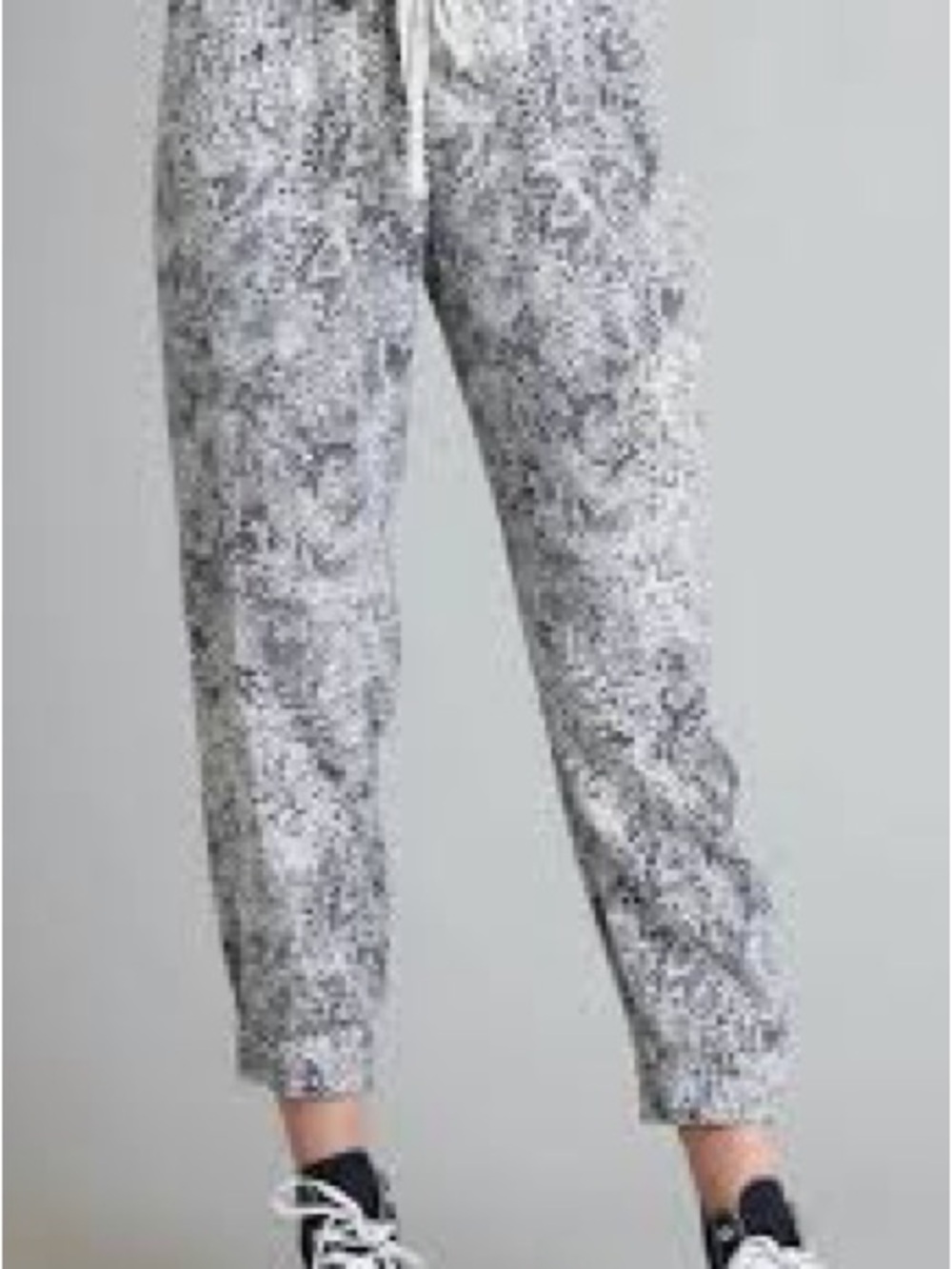 Bella Dahl Black and White Snakeskin Printed Joggers -Small